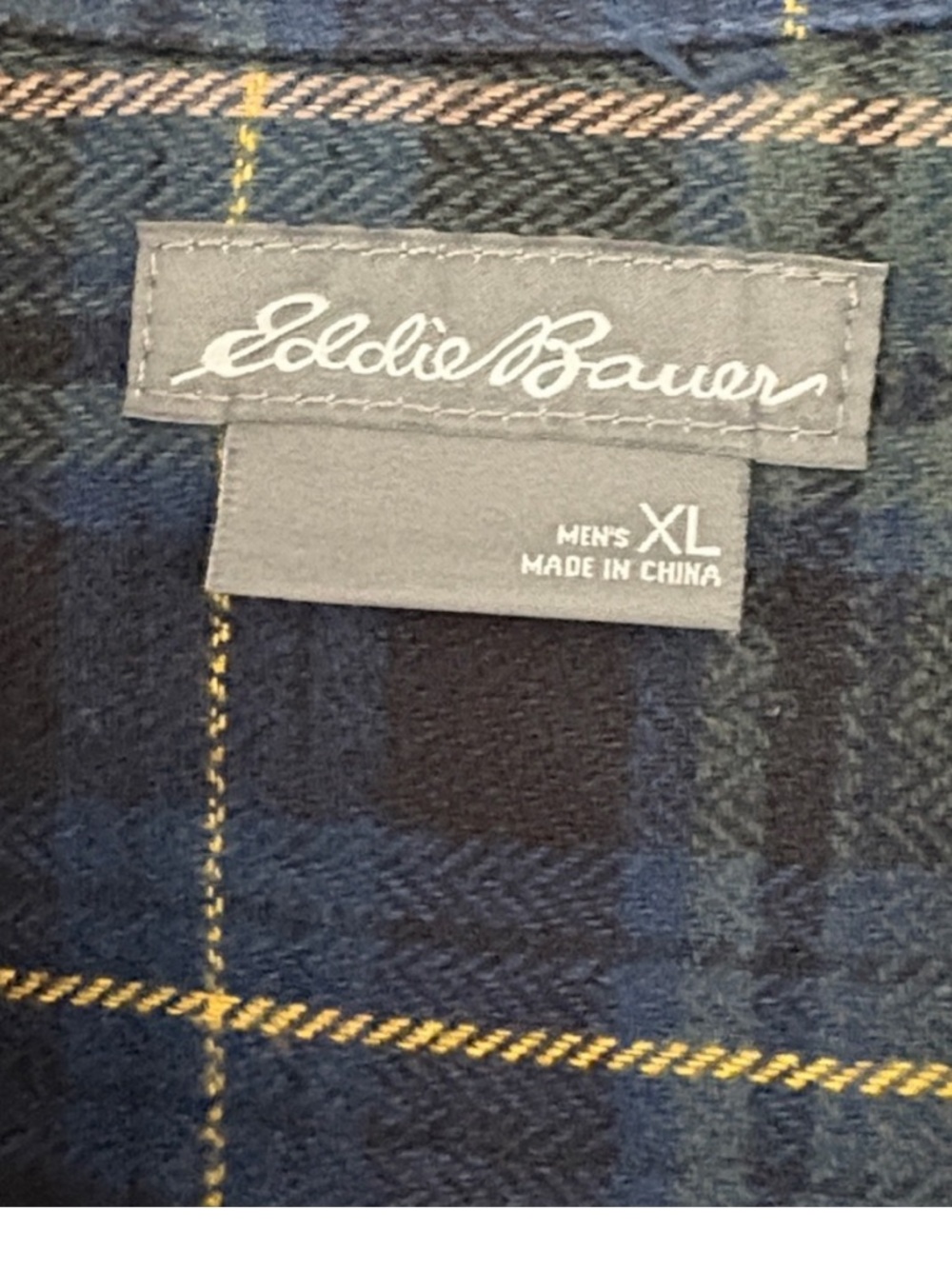 Eddie Bauer Men's Navy Plaid Button-Down Shirt Flannel BUNDLE - Picture 5 of 6